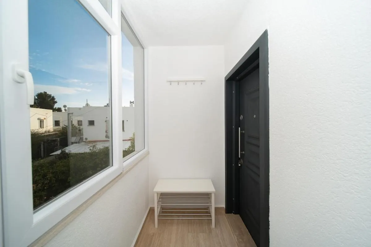 Appartement Bodrum Center 2 Bedroom Calm Modern Upstairs Flat - Yeni Duenya Bodrum