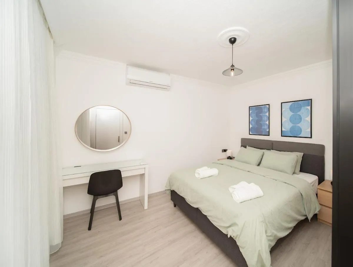 Διαμέρισμα Bodrum Center 2 Bedroom Calm Modern Upstairs Flat - Yeni Duenya Αλικαρνασσός