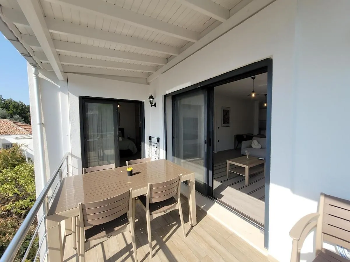 Bodrum Center 2 Bedroom Calm Modern Upstairs Flat - Yeni Duenya Αλικαρνασσός Διαμέρισμα