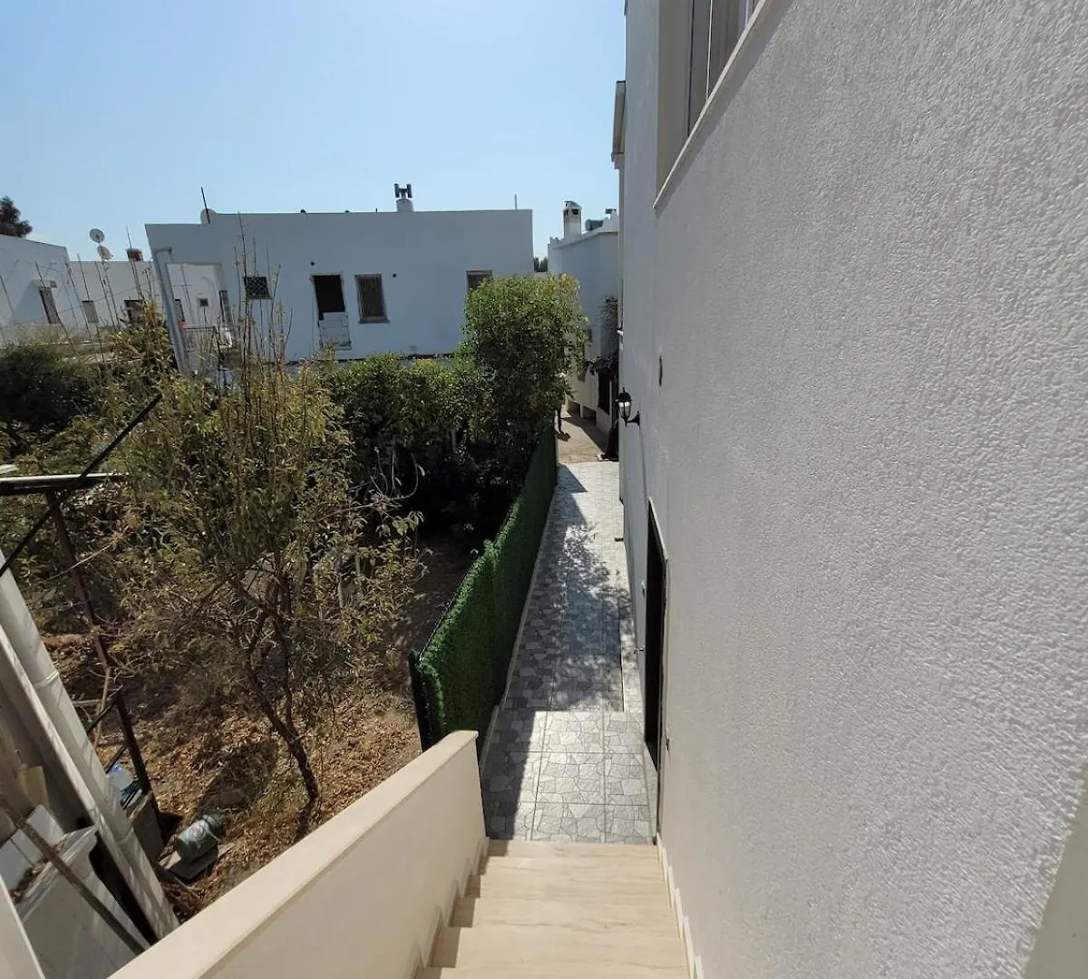 Bodrum Center 2 Bedroom Calm Modern Upstairs Flat - Yeni Duenya Αλικαρνασσός 0*,  Τουρκία